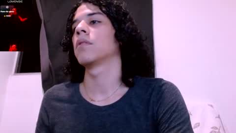 Isidro online show from May 2026 01:12:01 AM