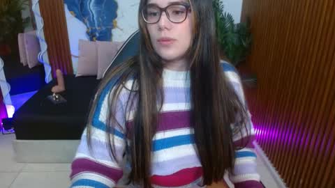 Snapshot of isiis_tay chatting on April 2026 11:38:02 AM ISIIS online show from April 2026 11:38:02 AM