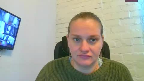 isingle_mom online show from September 2025 06:45:02 AM