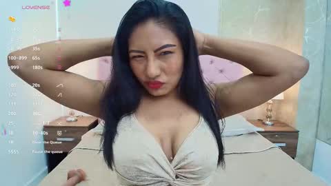 Isis Choi online show from March 2026 07:30:02 PM