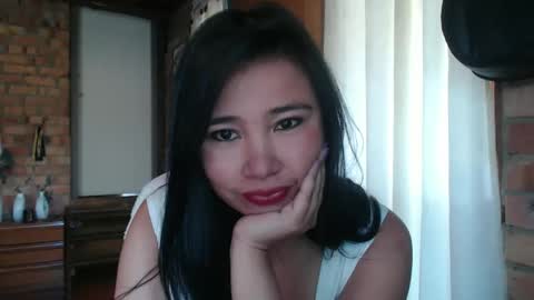 Snapshot of isis_moon88 chatting on October 2025 01:23:02 PM isis online show from October 2025 01:23:02 PM