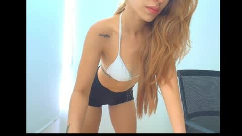 Snapshot of isis_pink chatting on March 2026 03:29:02 PM Alaya online show from March 2026 03:29:02 PM