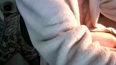 Iskarius online show from April 2026 09:31:02 PM