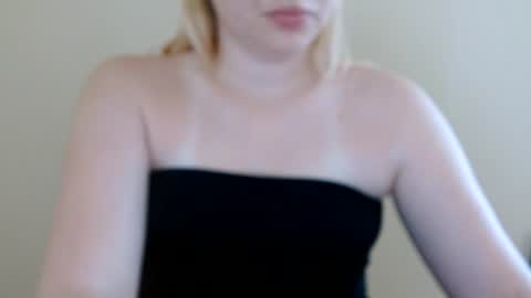 Isla online show from July 2026 06:09:01 AM