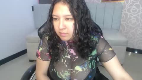 Snapshot of isla_ch chatting on July 2026 08:00:02 PM isla_ch online show from July 2026 08:00:02 PM