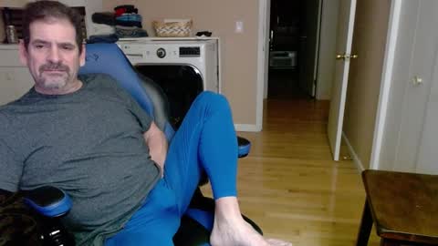 Snapshot of islandguy70 chatting on December 2024 06:52:01 AM Jim online show from December 2024 06:52:01 AM