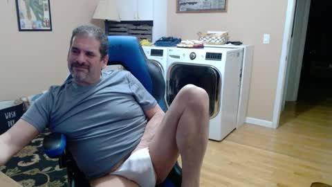 Snapshot of islandguy70 chatting on December 2024 02:25:02 AM Jim online show from December 2024 02:25:02 AM