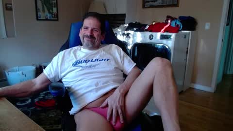 Snapshot of islandguy70 chatting on January 2025 08:25:02 PM Jim online show from January 2025 08:25:02 PM