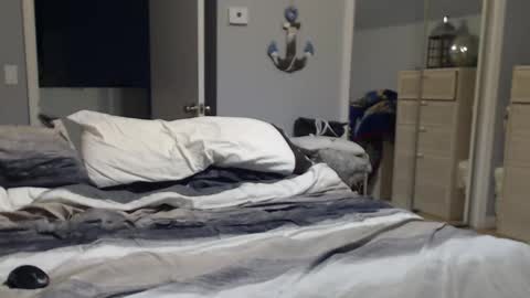 Snapshot of islandguy70 chatting on September 2025 02:35:02 AM Jim online show from September 2025 02:35:02 AM