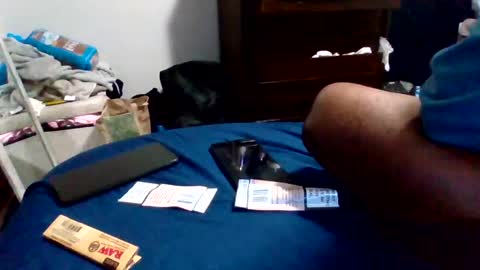 Snapshot of islandmaker chatting on November 2025 04:58:02 AM islandmaker online show from November 2025 04:58:02 AM