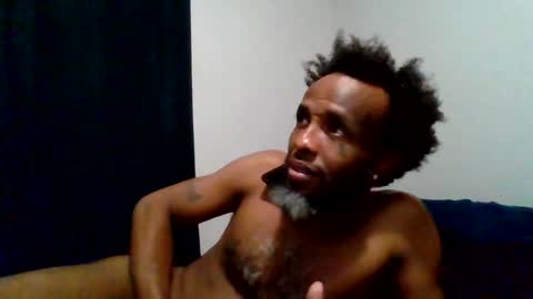 Snapshot of islandmaker chatting on May 2026 01:25:02 AM islandmaker online show from May 2026 01:25:02 AM