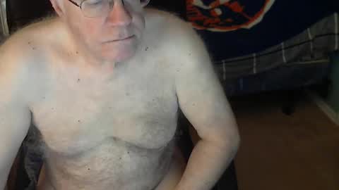 Snapshot of islesman22 chatting on April 2026 09:26:02 AM islesman22 online show from April 2026 09:26:02 AM
