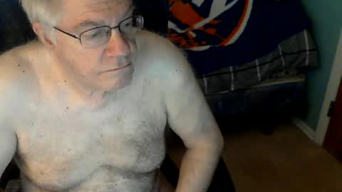 Snapshot of islesman22 chatting on June 2026 10:53:02 AM islesman22 online show from June 2026 10:53:02 AM