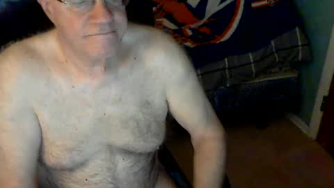 Snapshot of islesman22 chatting on July 2026 09:34:02 AM islesman22 online show from July 2026 09:34:02 AM