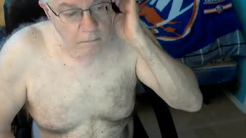 Snapshot of islesman22 chatting on July 2026 11:34:01 AM islesman22 online show from July 2026 11:34:01 AM