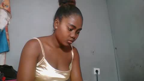 Snapshot of ismayrah chatting on April 2026 07:57:01 AM ismayrah online show from April 2026 07:57:01 AM