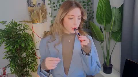 Emilia online show from February 2026 06:19:02 AM