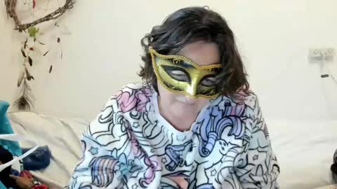 Marta online show from February 2025 11:25:02 AM