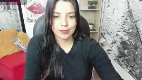 Snapshot of issa_nassar chatting on November 2025 02:27:02 PM Issa online show from November 2025 02:27:02 PM