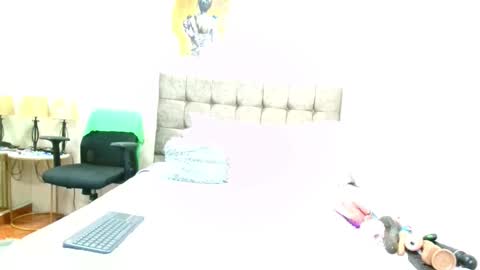 Snapshot of issabellajones chatting on January 2026 01:03:01 PM issabellajones online show from January 2026 01:03:01 PM