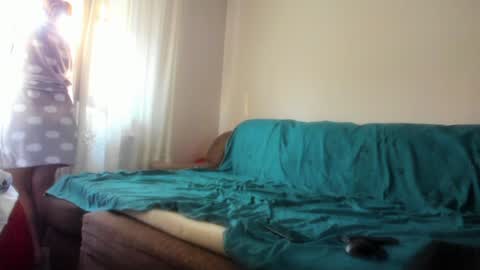 Issabelle online show from January 2025 06:41:02 AM