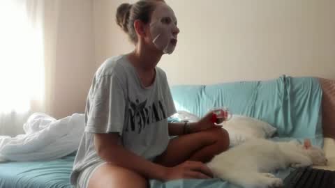 Issabelle online show from July 2026 05:21:02 AM