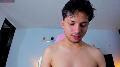 Snapshot of issac_james chatting on September 2025 03:41:02 AM Issac online show from September 2025 03:41:02 AM