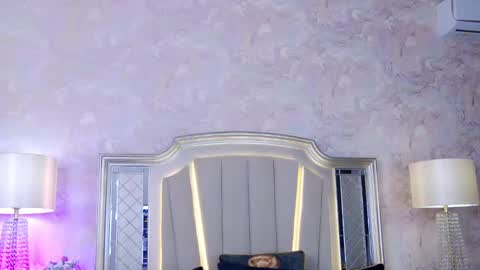 Snapshot of issadorra chatting on March 2025 10:19:01 AM Issadorra online show from March 2025 10:19:01 AM