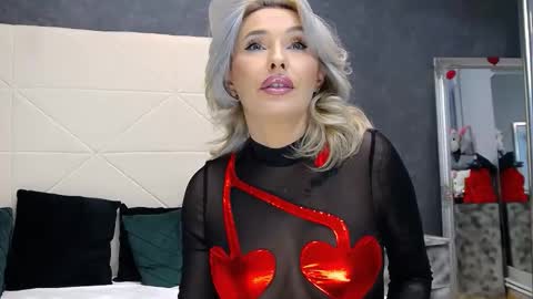 Snapshot of issasmyth chatting on January 2026 04:01:02 PM IssaSmyth online show from January 2026 04:01:02 PM