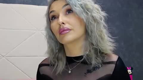 Snapshot of issasmyth chatting on February 2026 12:28:02 PM IssaSmyth online show from February 2026 12:28:02 PM