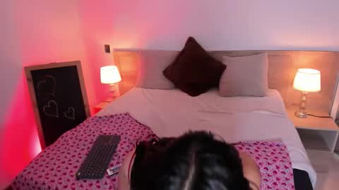 Snapshot of issis_smith chatting on October 2025 03:42:02 AM issis_smith online show from October 2025 03:42:02 AM