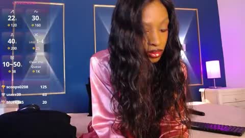 Isabelle online show from February 2025 03:21:02 PM