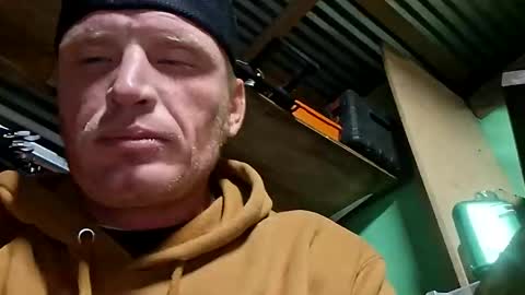 Snapshot of istillridemybmxbike chatting on November 2025 04:10:02 AM istillridemybmxbike online show from November 2025 04:10:02 AM