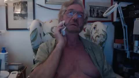 ImYourBitch online show from May 2026 06:32:02 AM