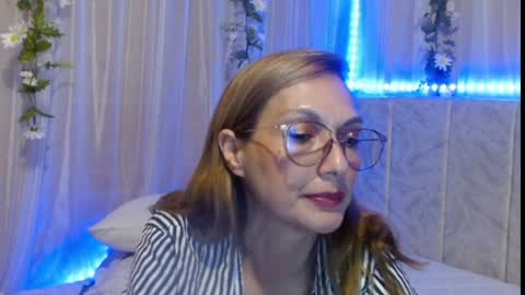 Snapshot of italagomez chatting on February 2025 12:06:01 AM Itala Gomez online show from February 2025 12:06:01 AM