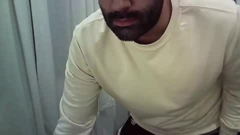 italianboybcn online show from December 2025 09:12:02 PM