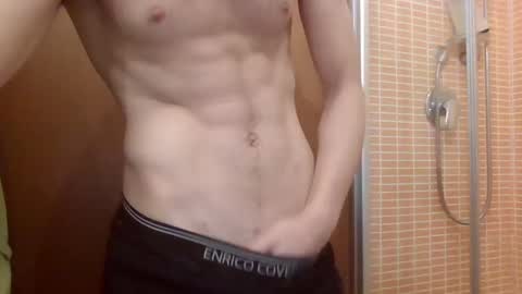 italianmisterx online show from December 2024 07:26:02 PM