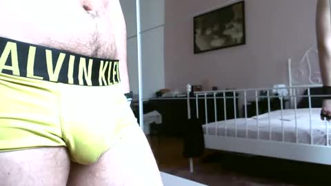 Snapshot of italianmonsterd chatting on May 2026 10:12:02 AM italianmonsterD online show from May 2026 10:12:02 AM