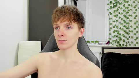 Snapshot of ithan_red chatting on February 2026 06:06:02 PM Ethan online show from February 2026 06:06:02 PM