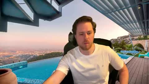 Snapshot of itpain chatting on December 2025 10:04:01 PM pain online show from December 2025 10:04:01 PM