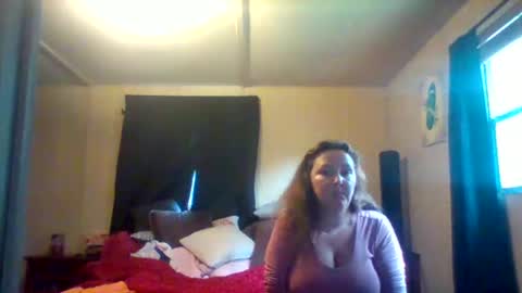 Snapshot of its_kimber chatting on April 2026 01:44:01 PM its kimber online show from April 2026 01:44:01 PM