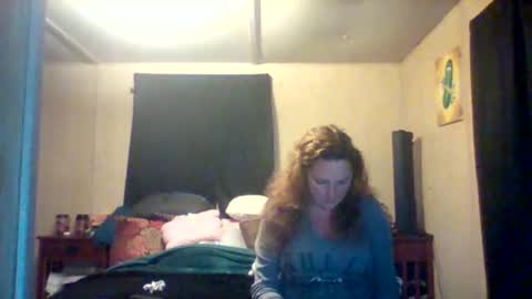 Snapshot of its_kimber chatting on April 2026 12:30:02 PM its kimber online show from April 2026 12:30:02 PM