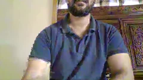 its_me_2323 online show from May 2026 04:41:01 AM
