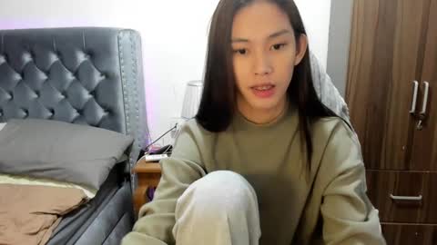 Snapshot of its_me_cora chatting on February 2025 04:58:02 PM Cora online show from February 2025 04:58:02 PM