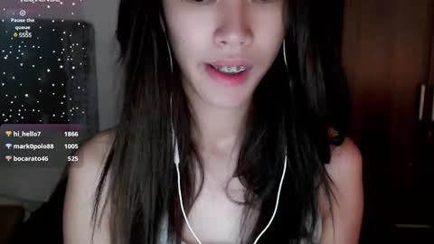 Snapshot of its_me_cora chatting on February 2025 08:53:02 AM Cora online show from February 2025 08:53:02 AM