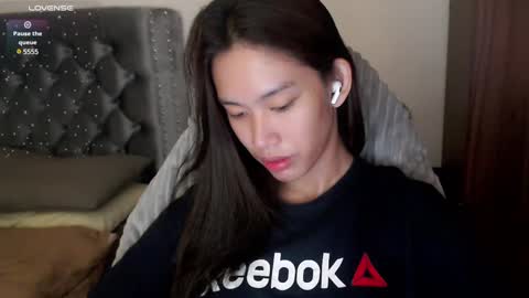 Snapshot of its_me_cora chatting on February 2025 05:33:01 AM Cora online show from February 2025 05:33:01 AM