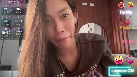 Snapshot of its_me_cora chatting on September 2025 05:29:01 AM Cora online show from September 2025 05:29:01 AM