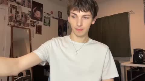 Rowan online show from September 2025 02:04:02 AM