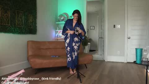 Abby Rose online show from November 2025 03:23:02 PM