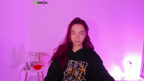 camill online show from December 2025 02:07:02 AM